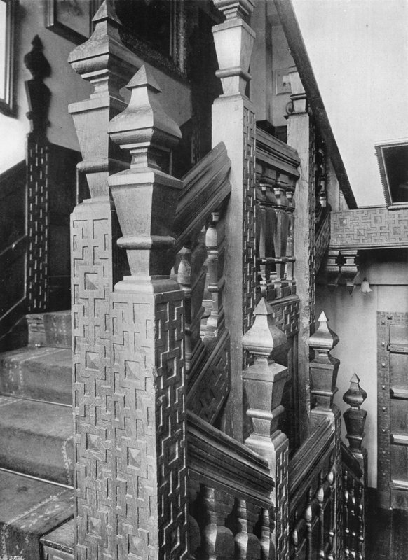 The Oak Stairway (f/w fotó) alkotó: Charles Latham