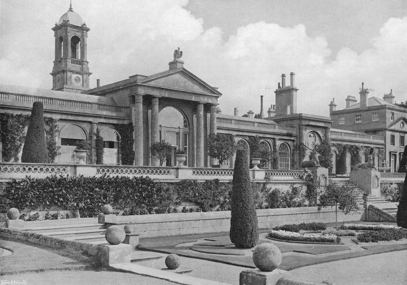 Az Orangery Terasz alkotó: Charles Latham