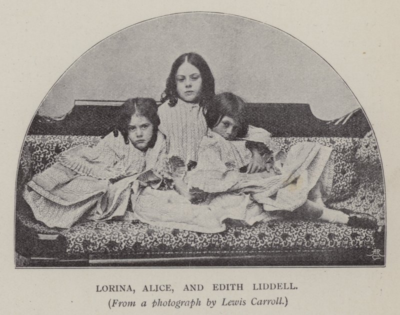 Lorina, Alice és Edith Liddell (f/w fotó) alkotó: Charles Lutwidge Dodgson