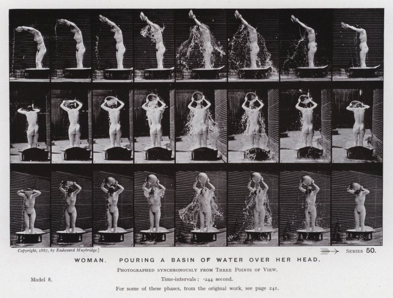 Mozgó emberalak: Nő, egy medencével a feje fölött (f/w fotó) alkotó: Eadweard Muybridge