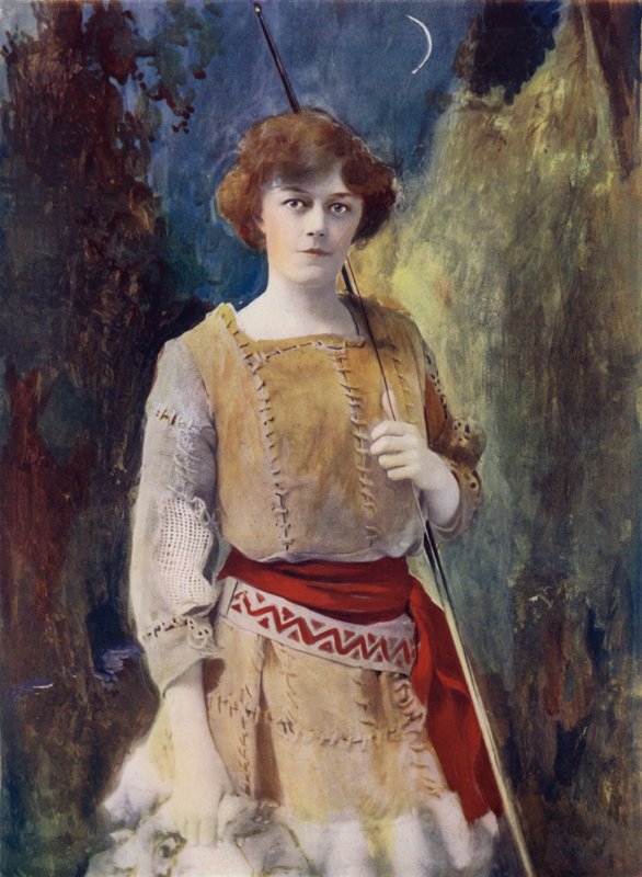 Miss Irene Vanbrugh a Csodálatos Crichtonban (színes fotó) alkotó: English Photographer