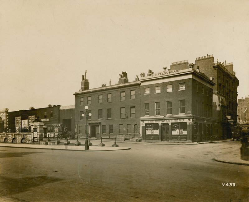 Baker Street pályaudvar; 1915. március 27-én fényképezték alkotó: English Photographer