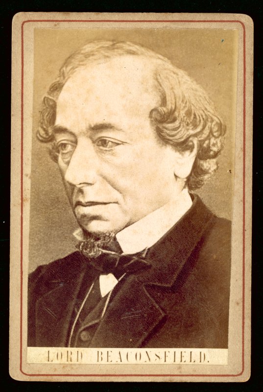 Benjamin Disraeli, Lord Beaconsfield, portré (f/w fotó) alkotó: English Photographer