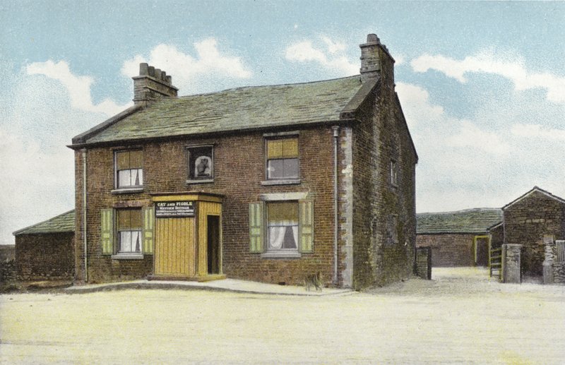 Buxton, Cat and Fiddle alkotó: English Photographer