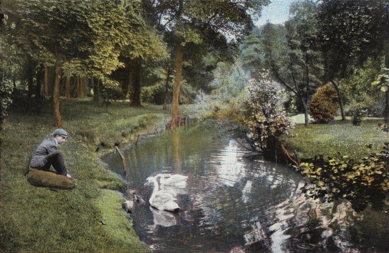 Buxton, The Serpentine Walk alkotó: English Photographer