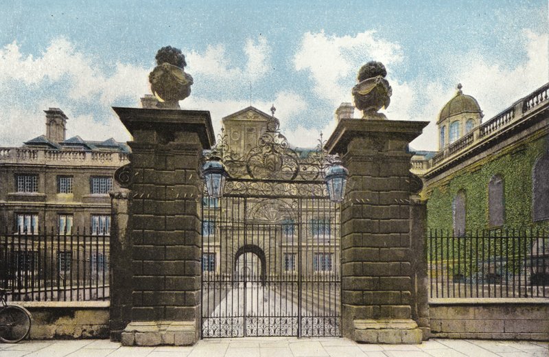 Clare College Gateway alkotó: English Photographer