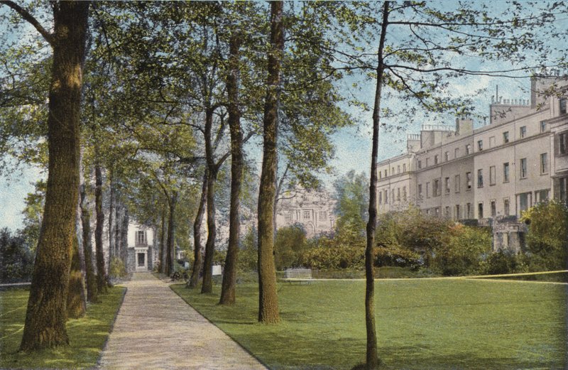 Clarendon Square, Leamington alkotó: English Photographer