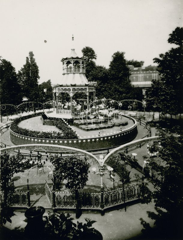 Cremorne Gardens, London: Zenekar alkotó: English Photographer