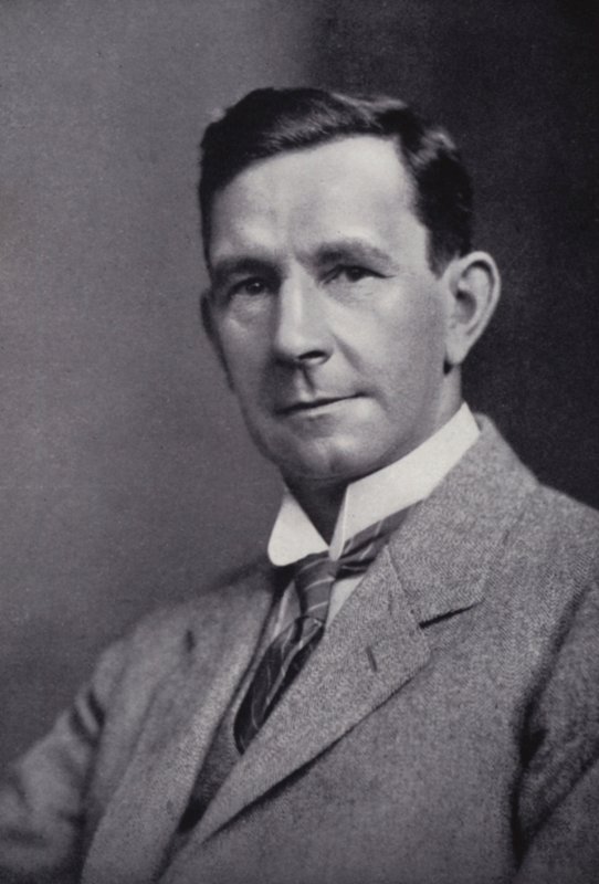 Dr. G. C. Simpson (fekete-fehér fotó) alkotó: English Photographer