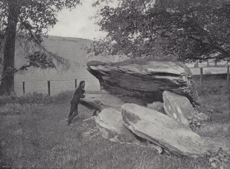 Druidák Oltárja, Cloyne alkotó: English Photographer