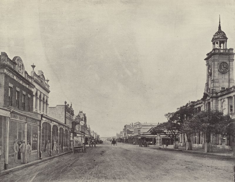 East Street, Rockhampton alkotó: English Photographer