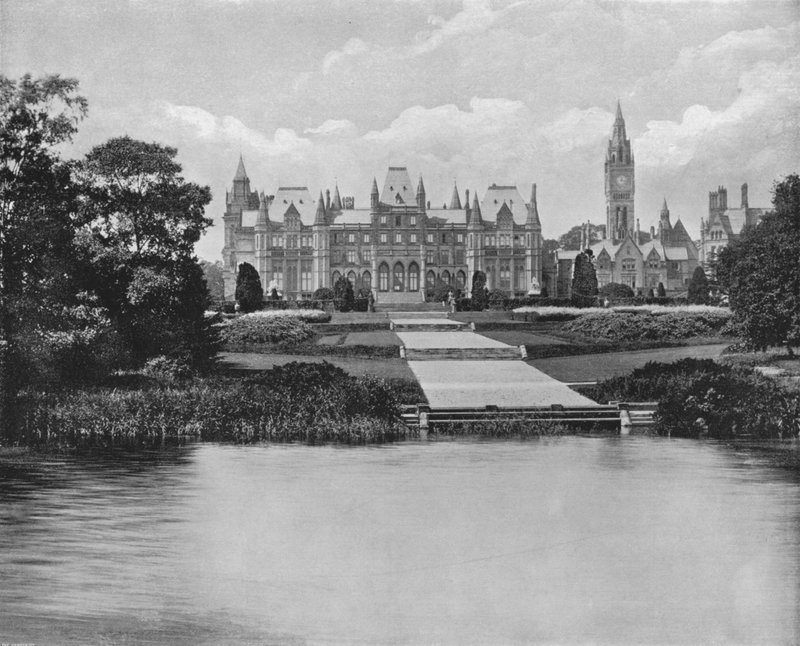 Eaton Hall (fekete-fehér fotó) alkotó: English Photographer