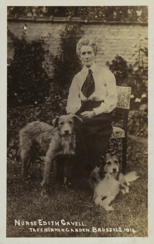 Edith Cavell alkotó: English Photographer