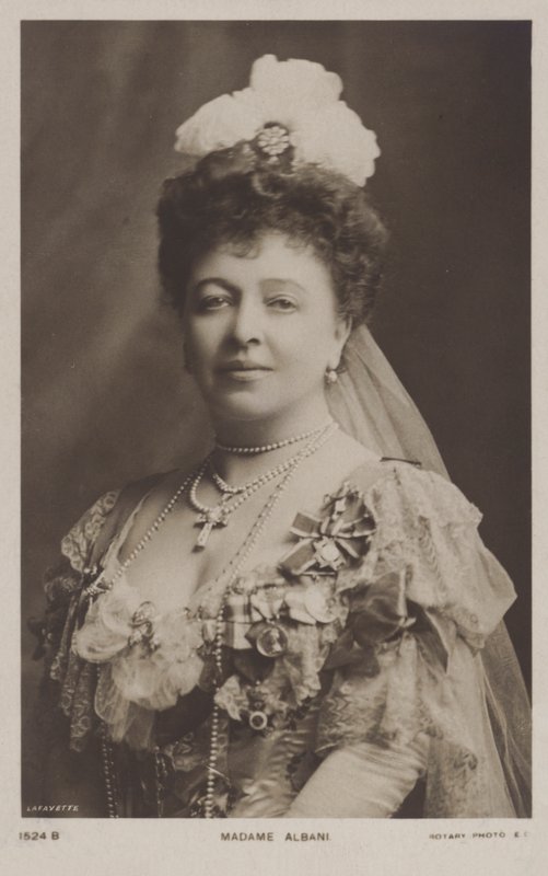 Emma Albani, kanadai szoprán alkotó: English Photographer