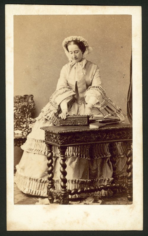 Eugenie, a francia császárné hitvese alkotó: English Photographer