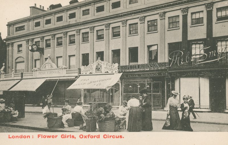 Flower Girls, Oxford Circus alkotó: English Photographer