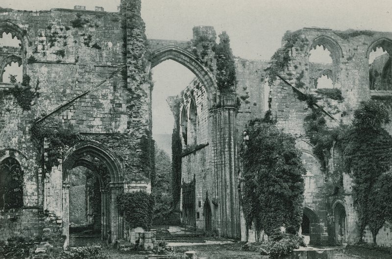 Furness Abbey alkotó: English Photographer
