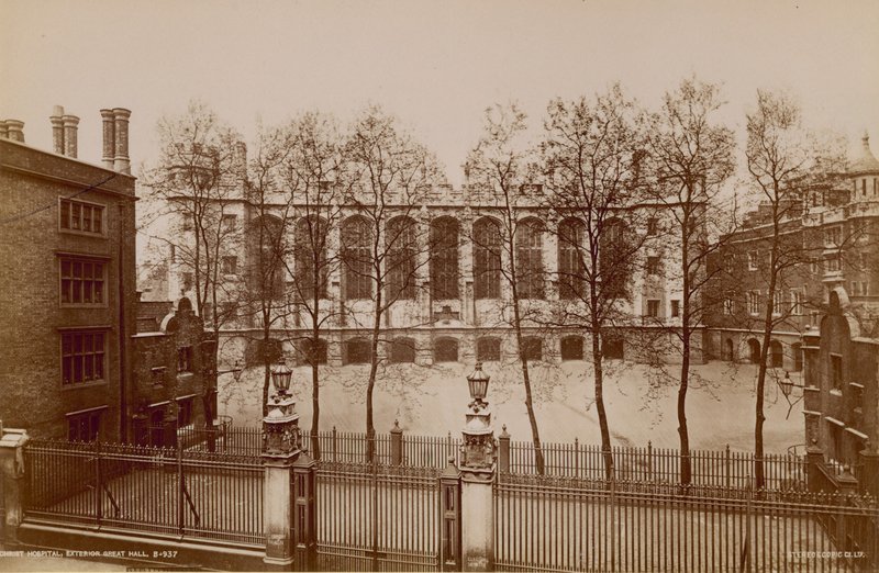 A Christs Hospital nagytermének általános képe alkotó: English Photographer
