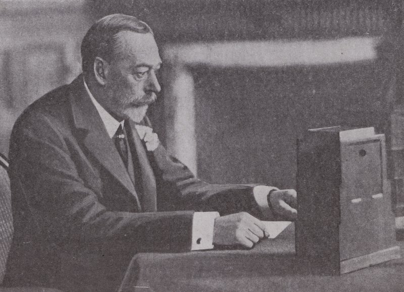 V. György karácsonyi üzenete a Brit Nemzetközösségnek és a Birodalomnak alkotó: English Photographer