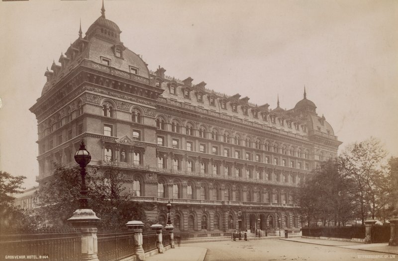 Grosvenor Hotel, London alkotó: English Photographer