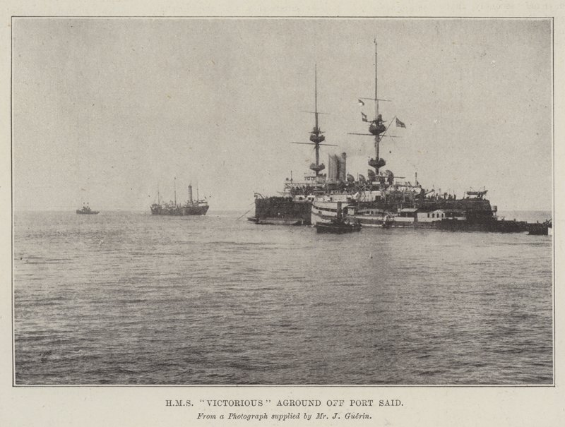 HMS Victorious zátonyra Port Said mellett alkotó: English Photographer
