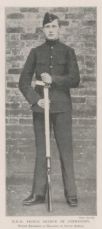 HRH Arthur Connaught herceg, akinek ezredét Dél-Afrikába vezénylik alkotó: English Photographer