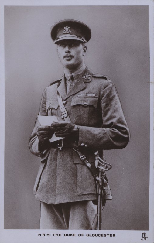 HRH Gloucester hercege (f/w fotó) alkotó: English Photographer