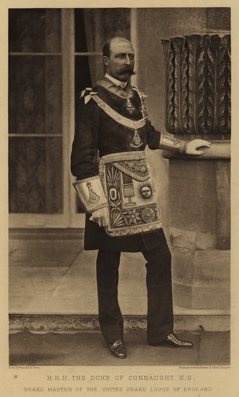 HRH, Connaught hercege, KG, az Egyesült Angliai Nagypáholy nagymestere alkotó: English Photographer