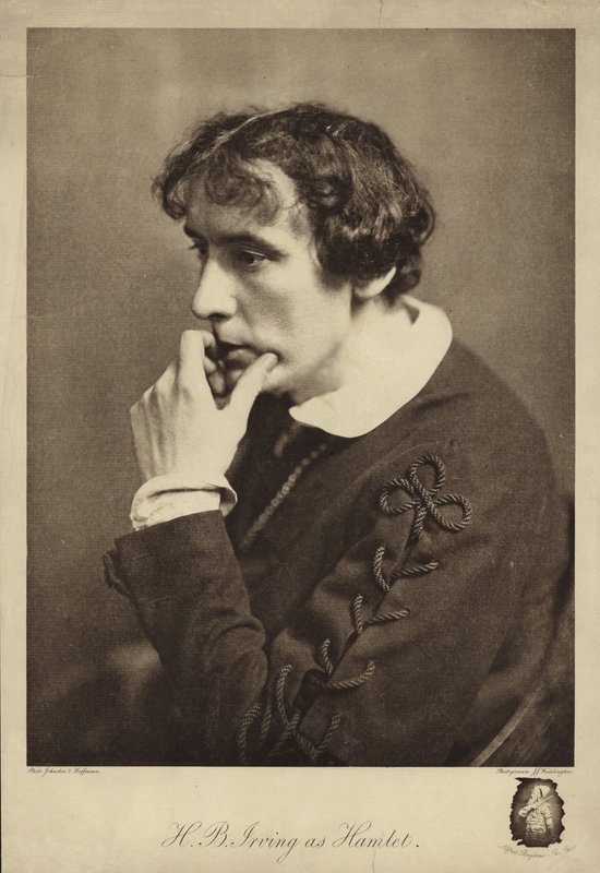H B Irving alkotó: English Photographer