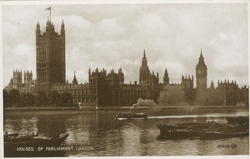 Parlament alkotó: English Photographer
