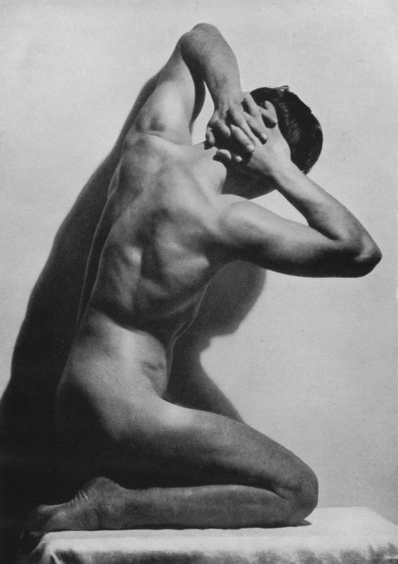 Illusztráció: The Male Body (f/w fotó) alkotó: English Photographer