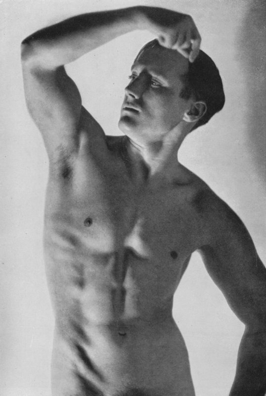 Illusztráció: The Male Body (f/w fotó) alkotó: English Photographer