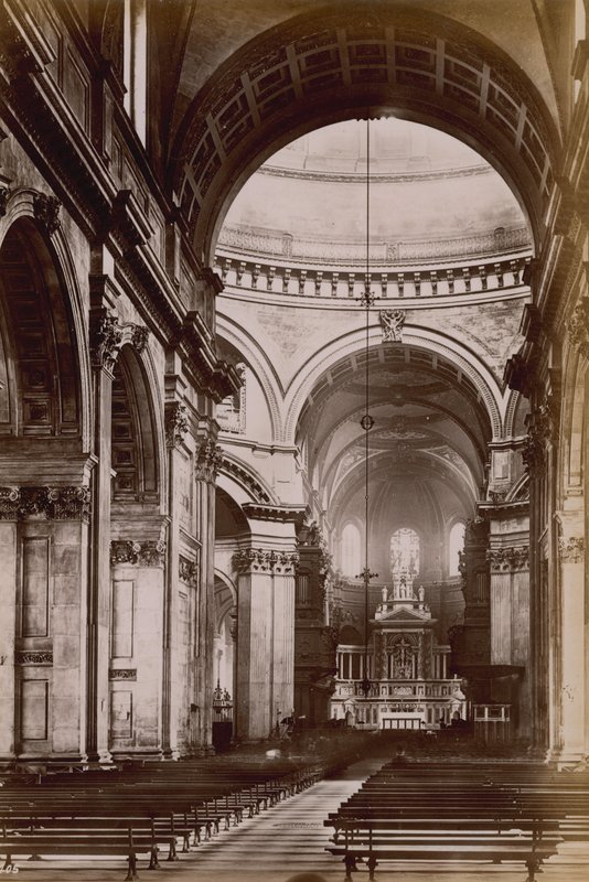 A Szent Pál-székesegyház belseje alkotó: English Photographer