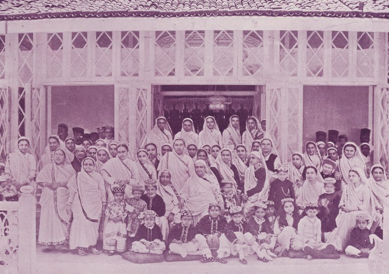 Befektetési Navjoti ceremónia Sir Dinshaw Petit, Baronet házában alkotó: English Photographer