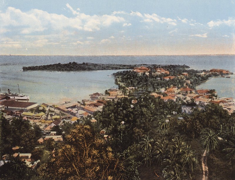 Kingston, Jamaica: Port Antonio madártávlatból (színes fotó) alkotó: English Photographer