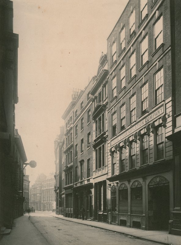 Lombard Street, London; fénykép; 1885 júniusában kelt alkotó: English Photographer