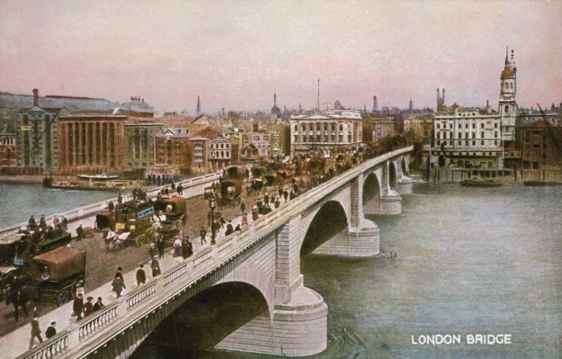 London-híd alkotó: English Photographer