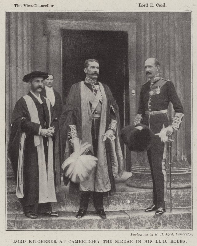 Lord Kitchener Cambridge-ben, a Sirdar LLD-köntösében alkotó: English Photographer
