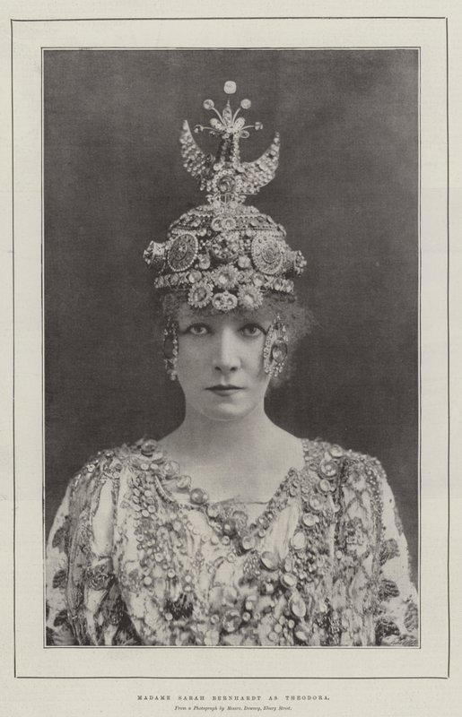 Madame Sarah Bernhardt mint Theodora alkotó: English Photographer