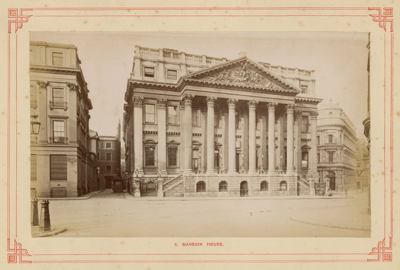 Mansion House, Queen Victoria Street, London alkotó: English Photographer