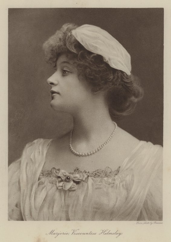 Marjorie Helmsley vikomtné (fekete-fehér fotó) alkotó: English Photographer