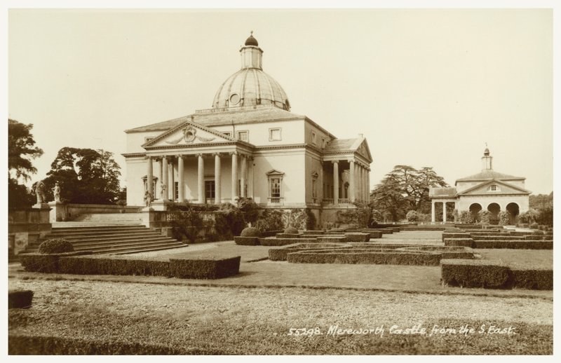 Mereworth kastély, Kent (f/w fotó) alkotó: English Photographer