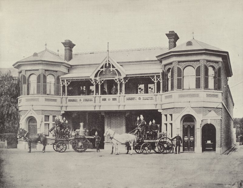Metropolitan Fire Brigade Station, Adelaide alkotó: English Photographer