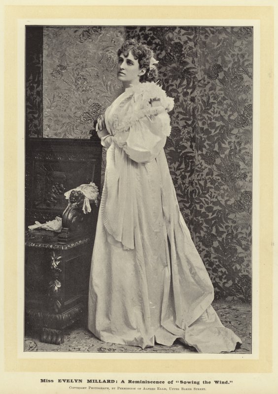 Miss Evelyn Millard: Emlékezés a szélvetésre alkotó: English Photographer