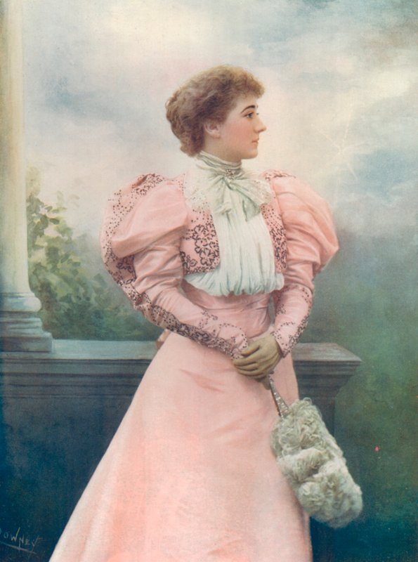 Miss Mary Moore alkotó: English Photographer