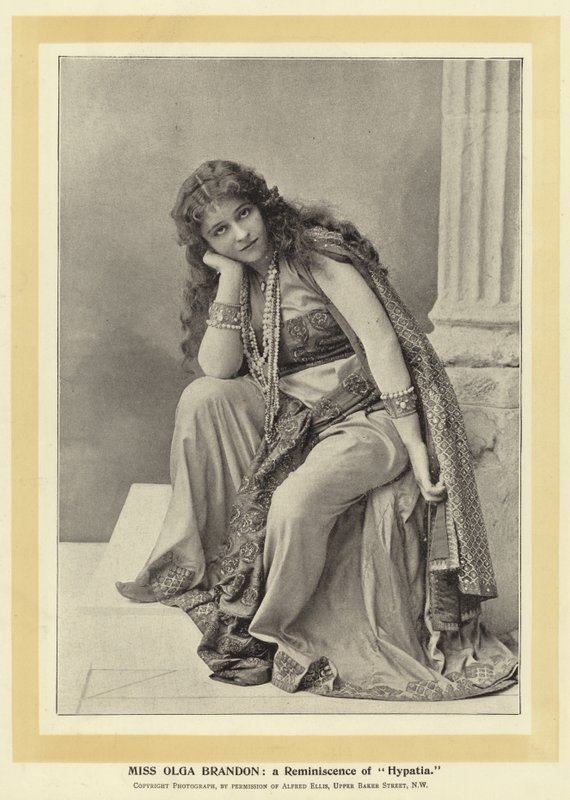 Miss Olga Brandon: Hypatia visszaemlékezése alkotó: English Photographer