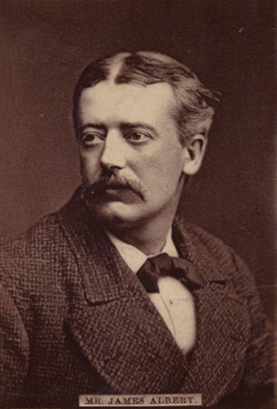 Mr. James Albery alkotó: English Photographer
