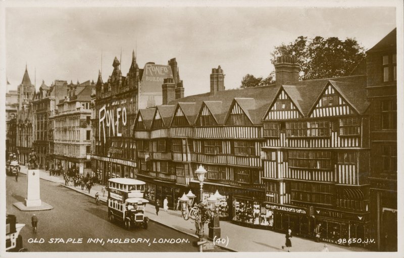 Old Staple Inn, Holborn, London alkotó: English Photographer