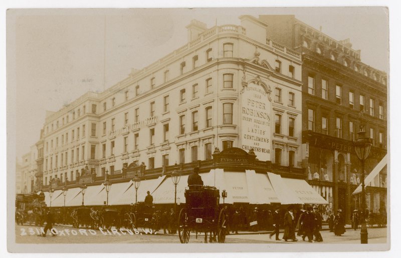 Oxford Circus, London, Peter Robinsonnal alkotó: English Photographer