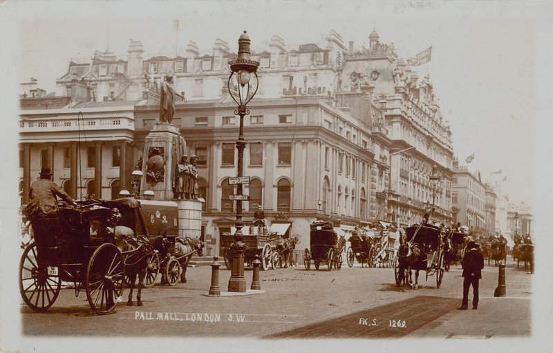 Pall Mall, London alkotó: English Photographer
